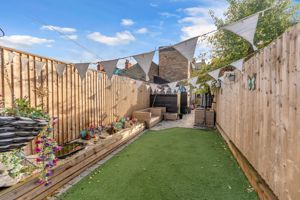 Photo 32- click for photo gallery